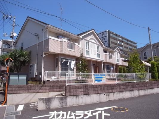 エピナール壱番館203