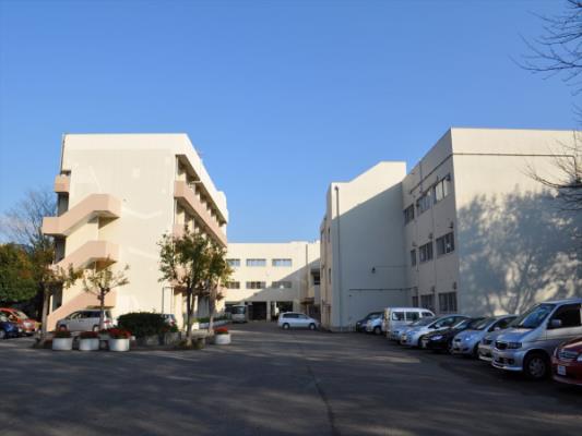 船橋市立坪井中学校画像