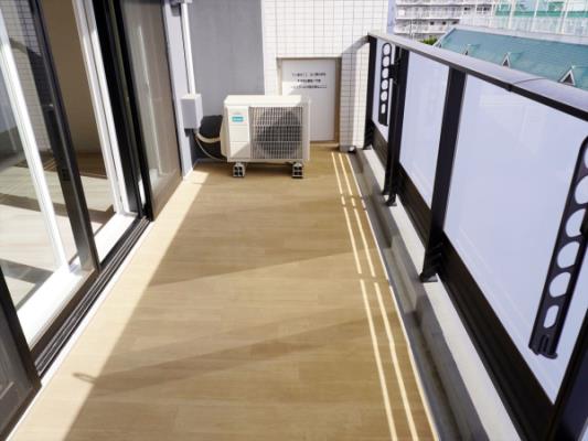 ﾊﾞﾙｺﾆｰ(ﾃﾗｽ)