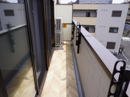 ﾊﾞﾙｺﾆｰ(ﾃﾗｽ)