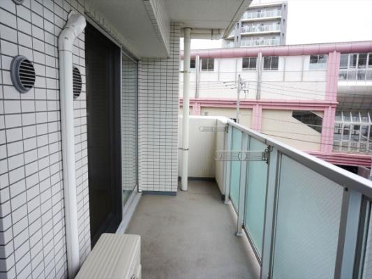 ﾊﾞﾙｺﾆｰ(ﾃﾗｽ)